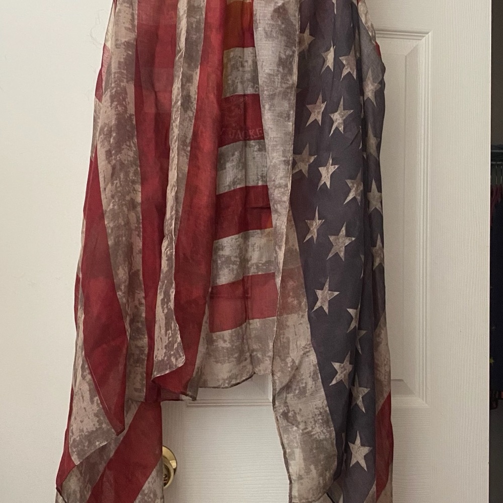 Patriotic open sleeveless cardigan